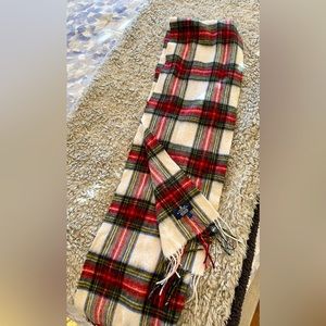 Brand new wool 🧣 from Scotland!